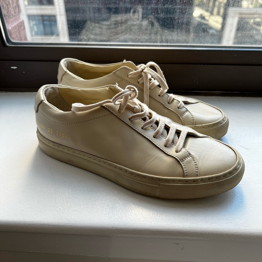 COPY - common projects Achilles low in tan in size 35
